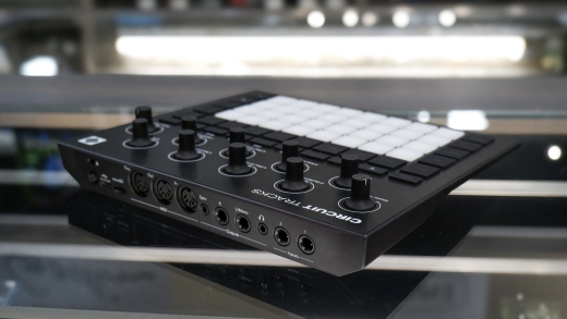 Novation - CIRCUIT TRACKS 2